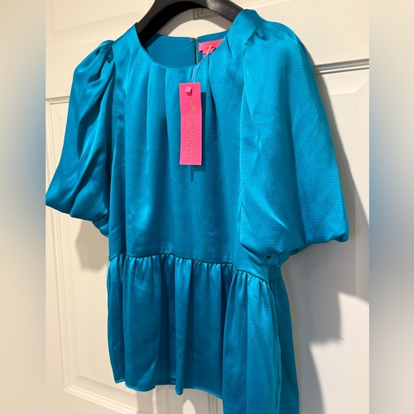 Lilly Pulitzer NWT Size 4 Elegant Blakelynn Blue Rhapsody Elbow Sleeve Top (516) - Picture 2 of 14